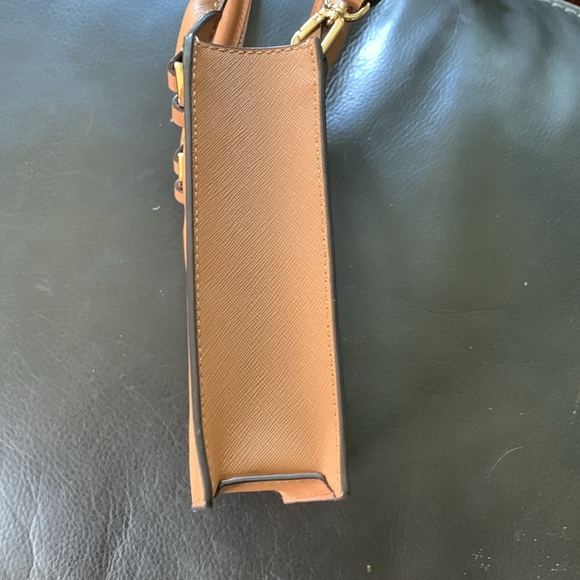 Tory Burch Emerson Shopper Crossbody Mini - Picture 6 of 9